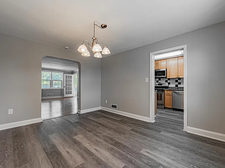 1565 Dellsway Rd — Photo 10