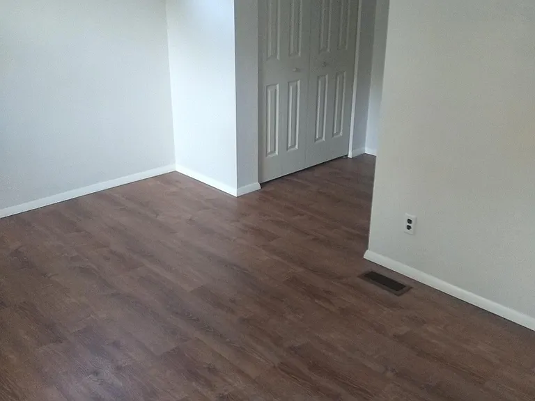 18561 Cook Ave — Photo 14