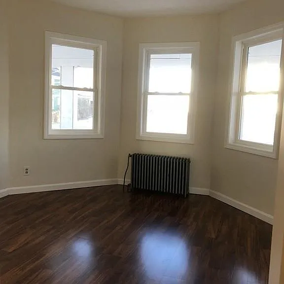 58 Temple St #B — Photo 1