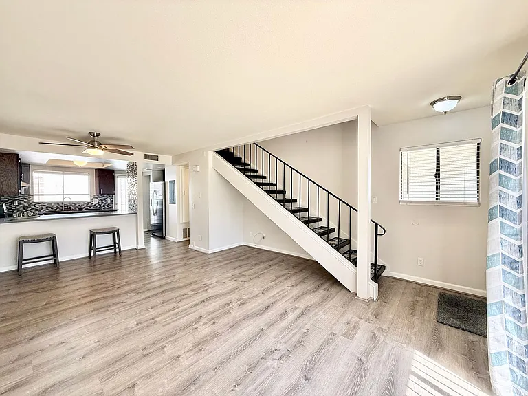 34071 Denise Way — Photo 3