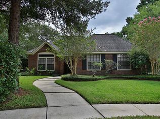 15907 Hickory Cove Dr, Houston, TX 77095