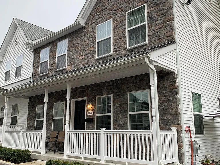 332 Railroad Ave #D — Photo 13