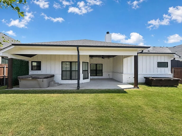 7119 Rosado Dr — Photo 30