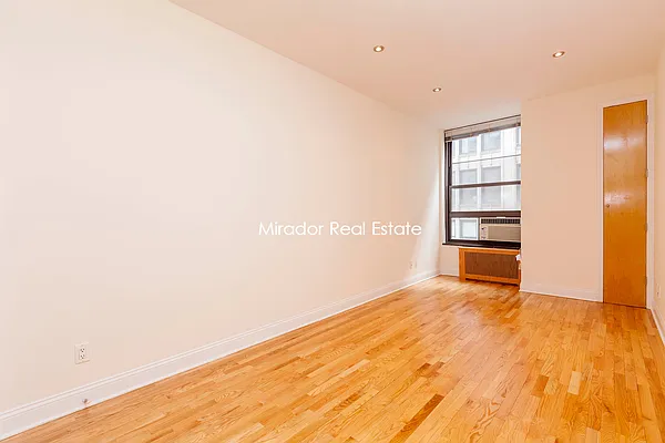 Rented by Mirador Real Estate | media 27