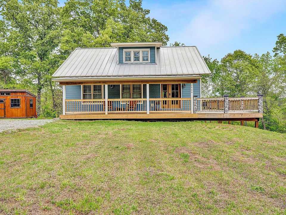 1st image of 2866 Rucker Rd