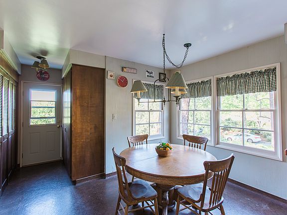 5th image of 4926 Rupert Ln