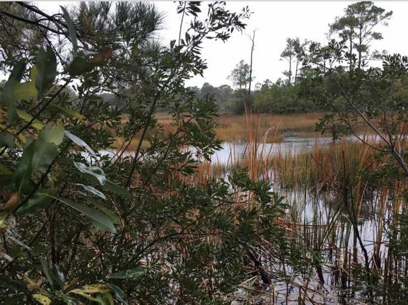 406 Safe Harbour Dr, Newport, NC 28570