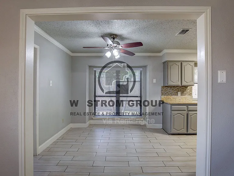1642 Belltower Dr — Photo 26