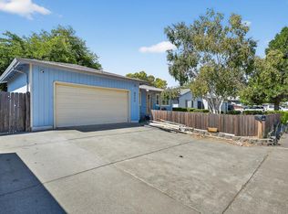 865 Camelia Dr, Dixon, CA