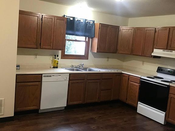 4th image of 399 Jonathan Ln #A