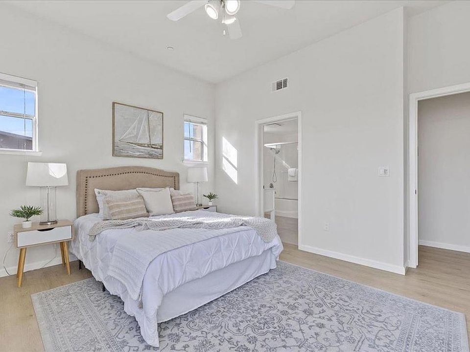 1st image of 1065 Saginaw Ter Unit 304