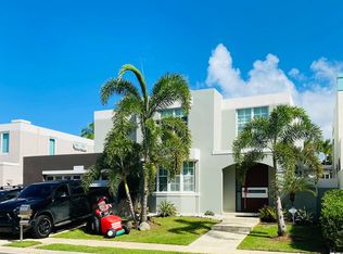 26 Plaza, Bayamon, PR 00956