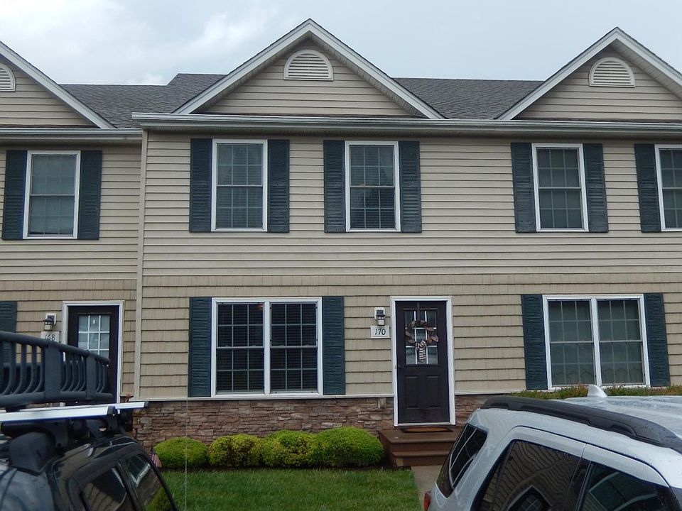 1st image of 170 Old Tavern Cir