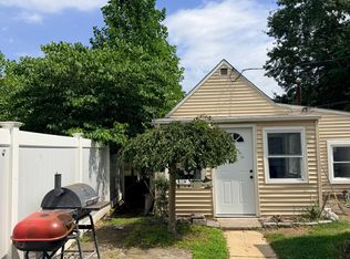 491 S Pine Ave #B, South Amboy, NJ 08879