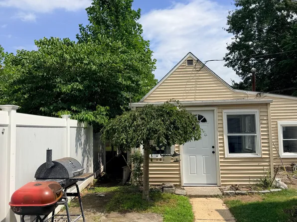 491 S Pine Ave #B, South Amboy, NJ 08879