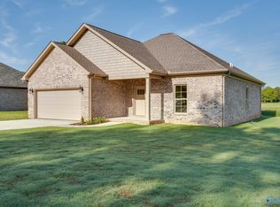 18043 Oakdale Rd, Athens, AL 35613