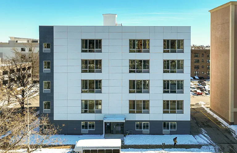 100 Evergreen Pl #2E — Photo 19