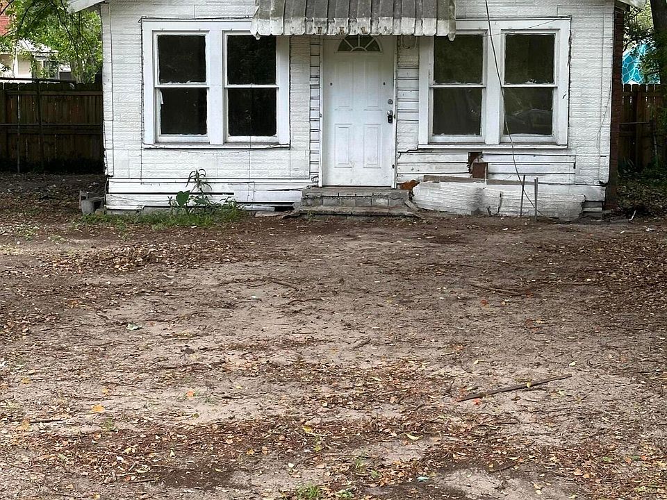 1st image of 2351 3RD Avenue
