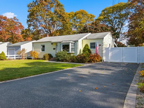 45 Chester Street, East Northport, NY 11731