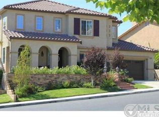 28341 Hidden Hills Dr, Santa Clarita, CA 91390
