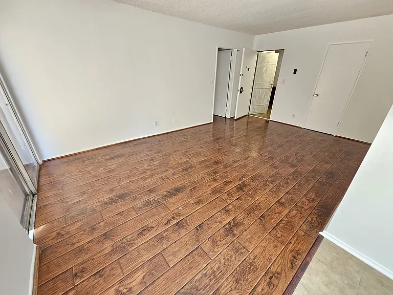 1202 N Fuller Ave #7 — Photo 10