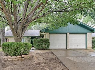 3819 Glenbrook Dr, Arlington, TX 76015