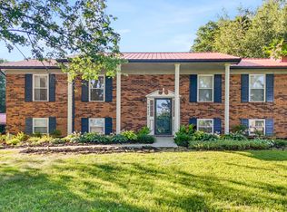 4922 Red Oak Dr, Morristown, TN 37814