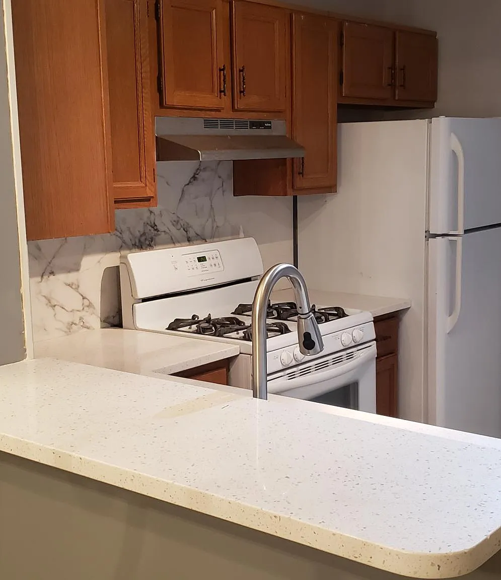 2 bed, 2.5 bath, 1184 sqft, $1,850 — Photo 3