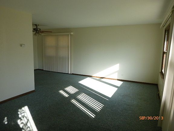 3rd image of 15138 University Ave