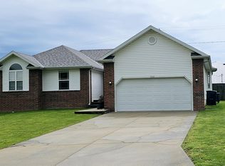 5491 Kay St, Pleasant Hope, MO 65725