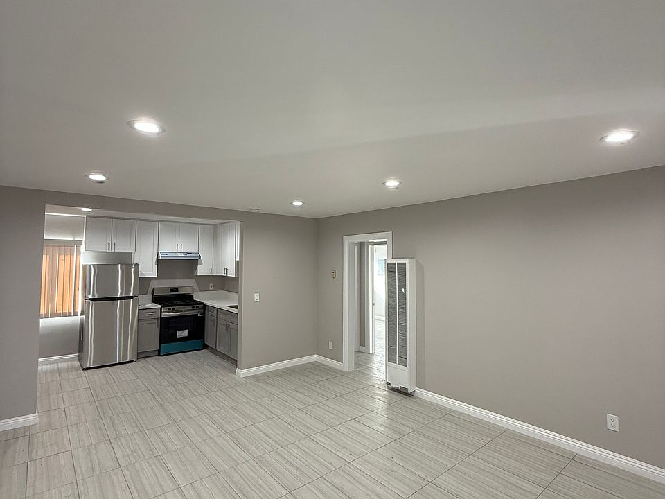 1st image of 829 S Taylor Ave #10