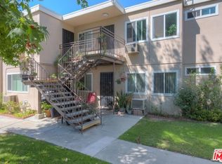 7141 Coldwater Canyon Ave APT 15, North Hollywood, CA 91605