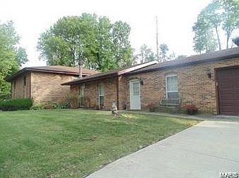 1st image of 28 Weslake Dr