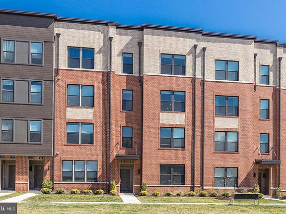 4th image of 37 Silverway Dr Unit 39