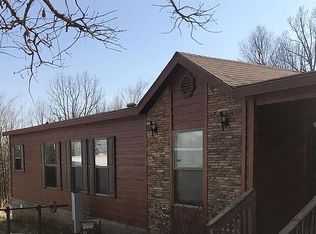 957 Grapevine Rd, Crofton, KY 42217