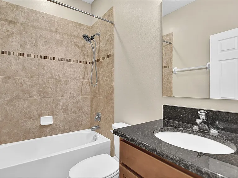 1340 Caddy Ct — Photo 8