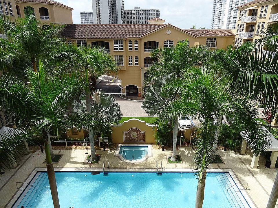 1st image of 3001 NE 185th St APT 512