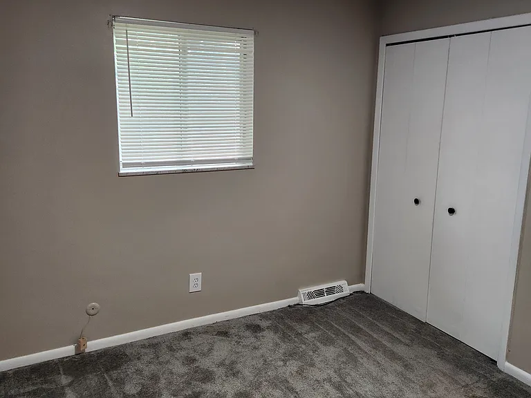 BR 1 - 02 New paint throughout, modern accessible beige by Sherwin Williams! New LED Light and door hardware, NEW Blinds.