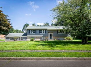 73 Paschal Dr, Milford, CT 06461