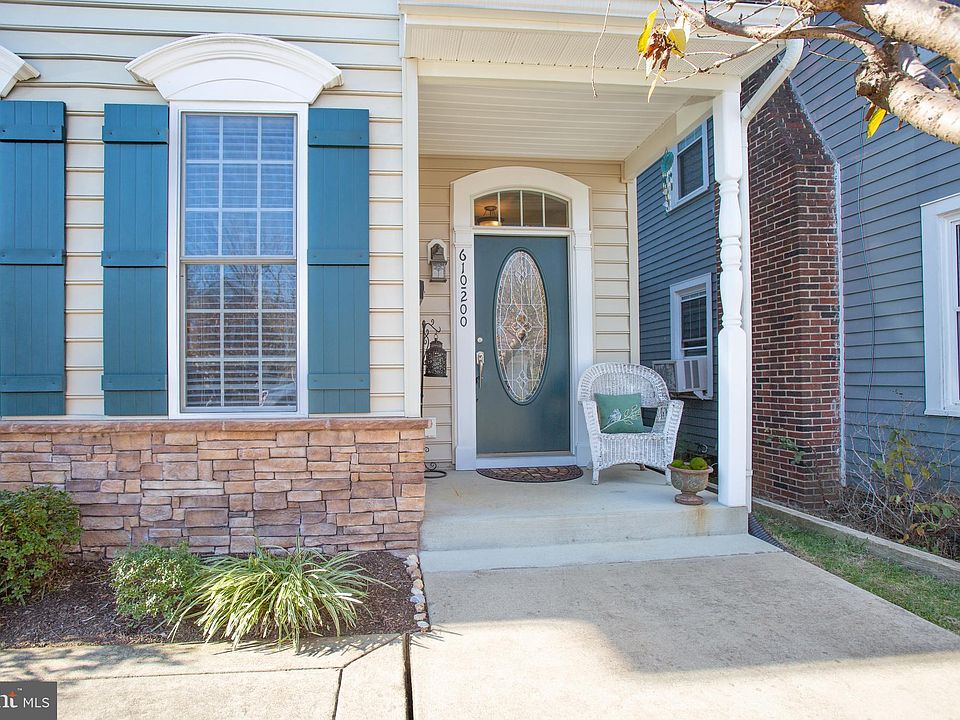 1st image of 610 Spottswood St