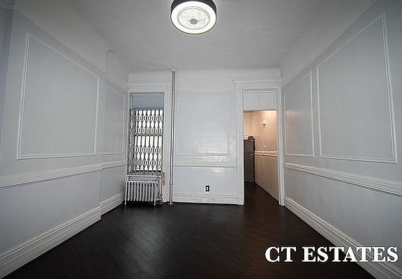 3rd image of 662 Mac Donough St #1L