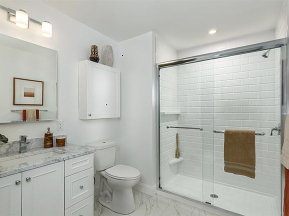 Adams Bathroom (1)