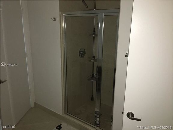 4th image of 495 Brickell Ave APT 2903