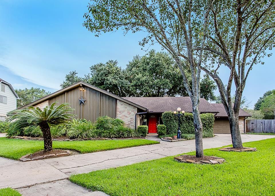1st image of 3810 Lamplighter Cir