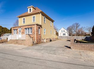4 Page St, Fairhaven, MA 02719