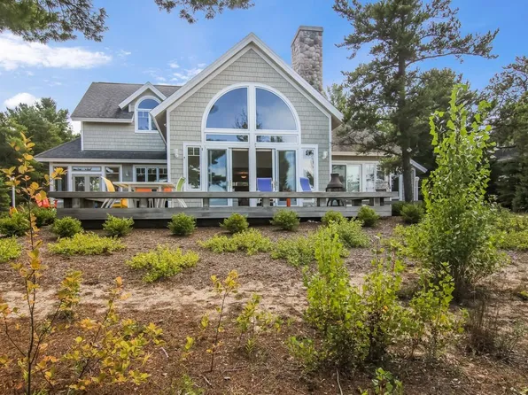 7510 W Harbor Hwy, Glen Arbor, MI 49636