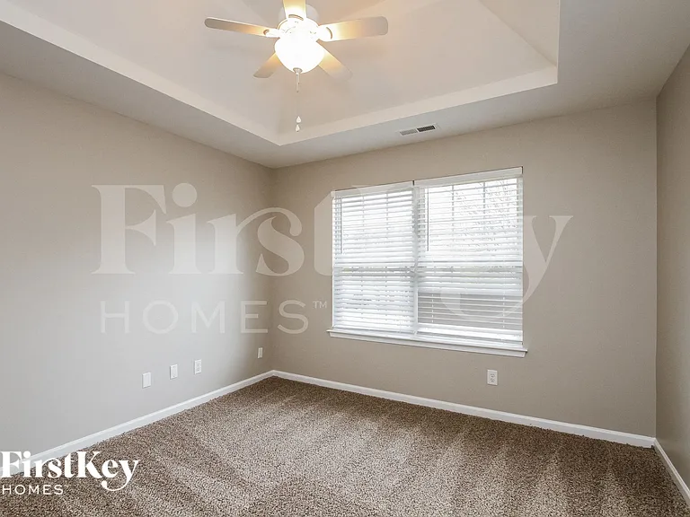 7671 W Berkeley Rd — Photo 11
