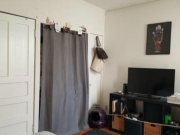 5th image of 1952 N Humboldt Blvd #35