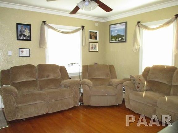 3rd image of 2311 N Elmwood Ave