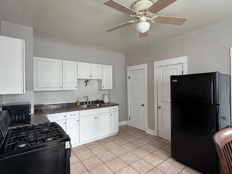 2nd image of 6513 20th Ave #1
